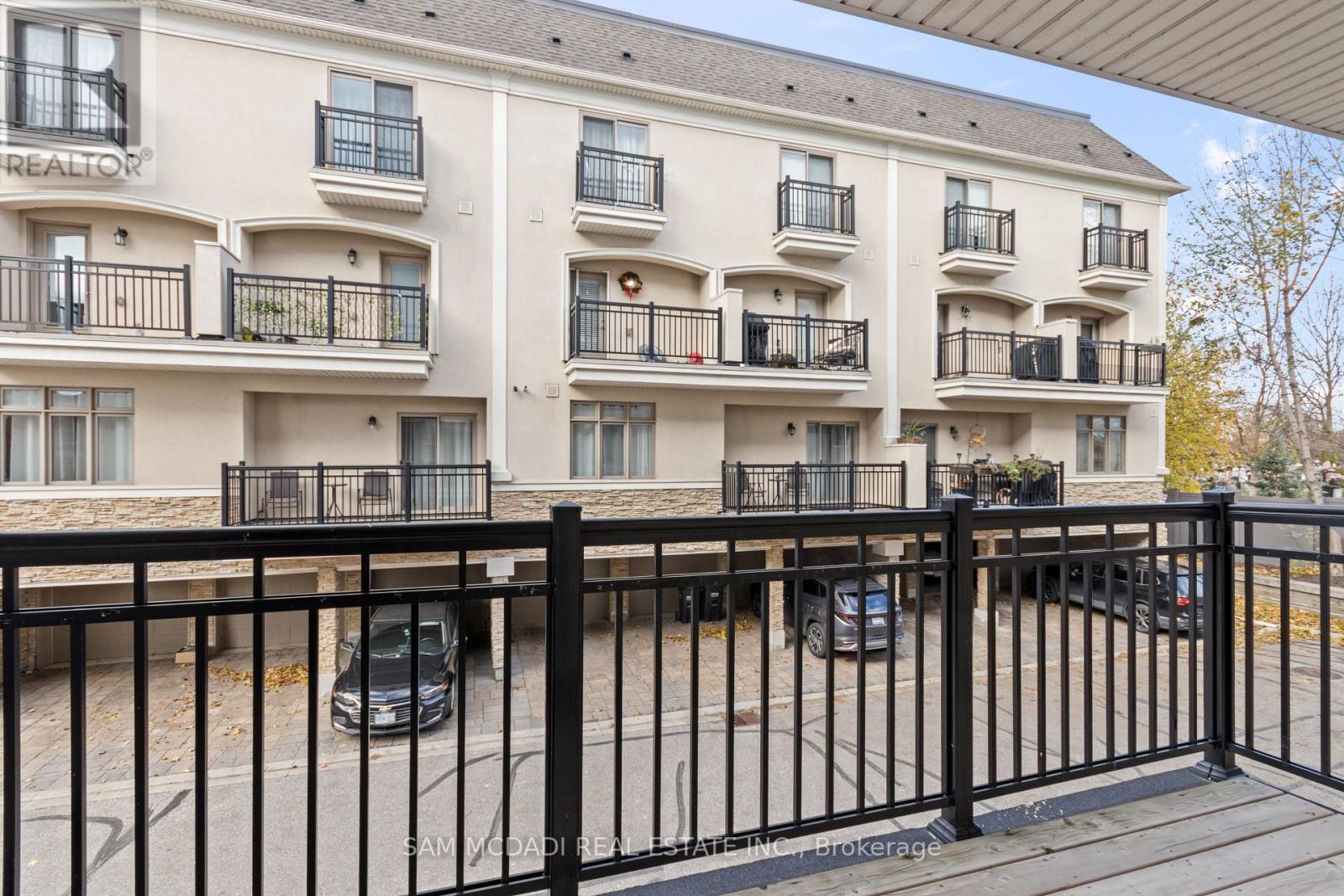 23 - 3083 Cawthra Road, Mississauga, Ontario  L5A 2X4 - Photo 19 - W12761232