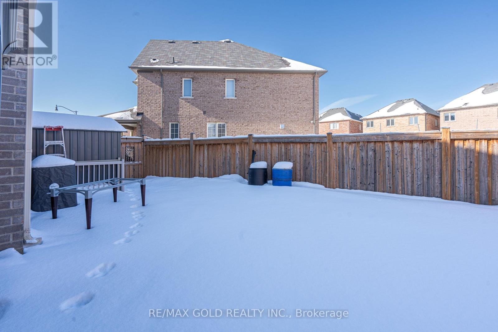 10 Spokanne Street, Brampton (Sandringham-Wellington North), Ontario  L6R 4A2 - Photo 46 - W12756232