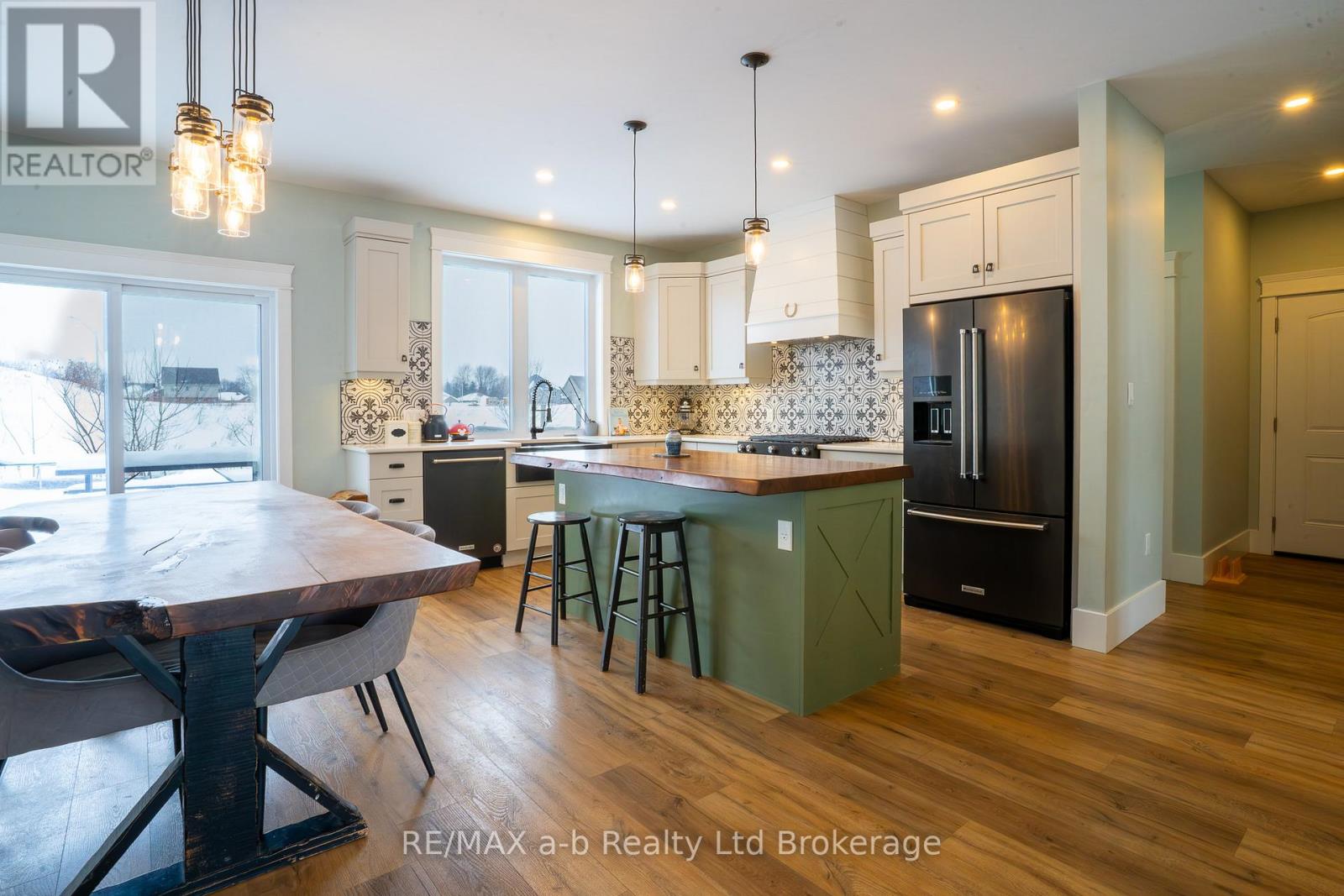 82 Sunview Drive, Norwich, Ontario  N0J 1P0 - Photo 6 - X12761284