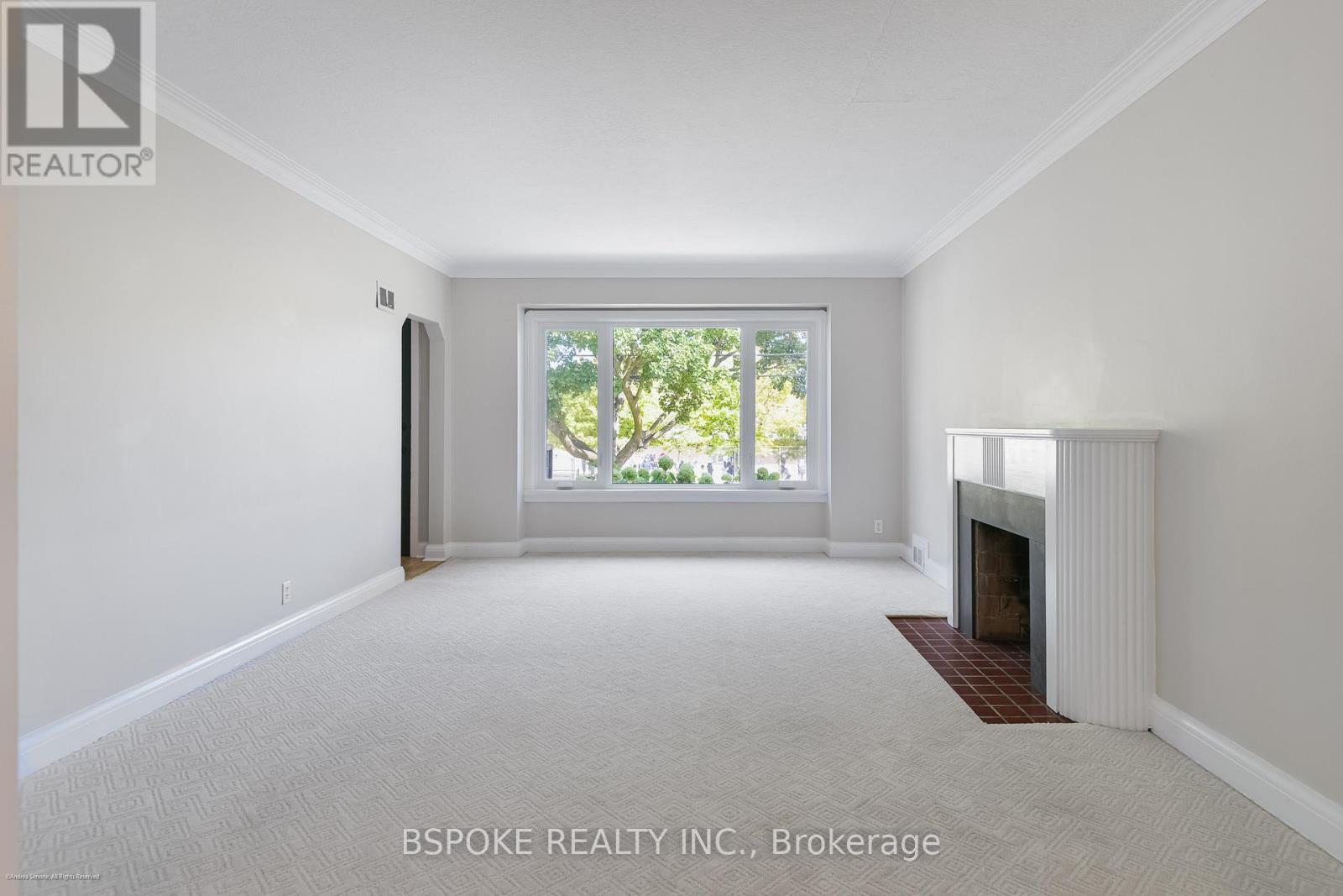 70 Jopling Avenue N, Toronto, Ontario  M9B 4G4 - Photo 4 - W12761258