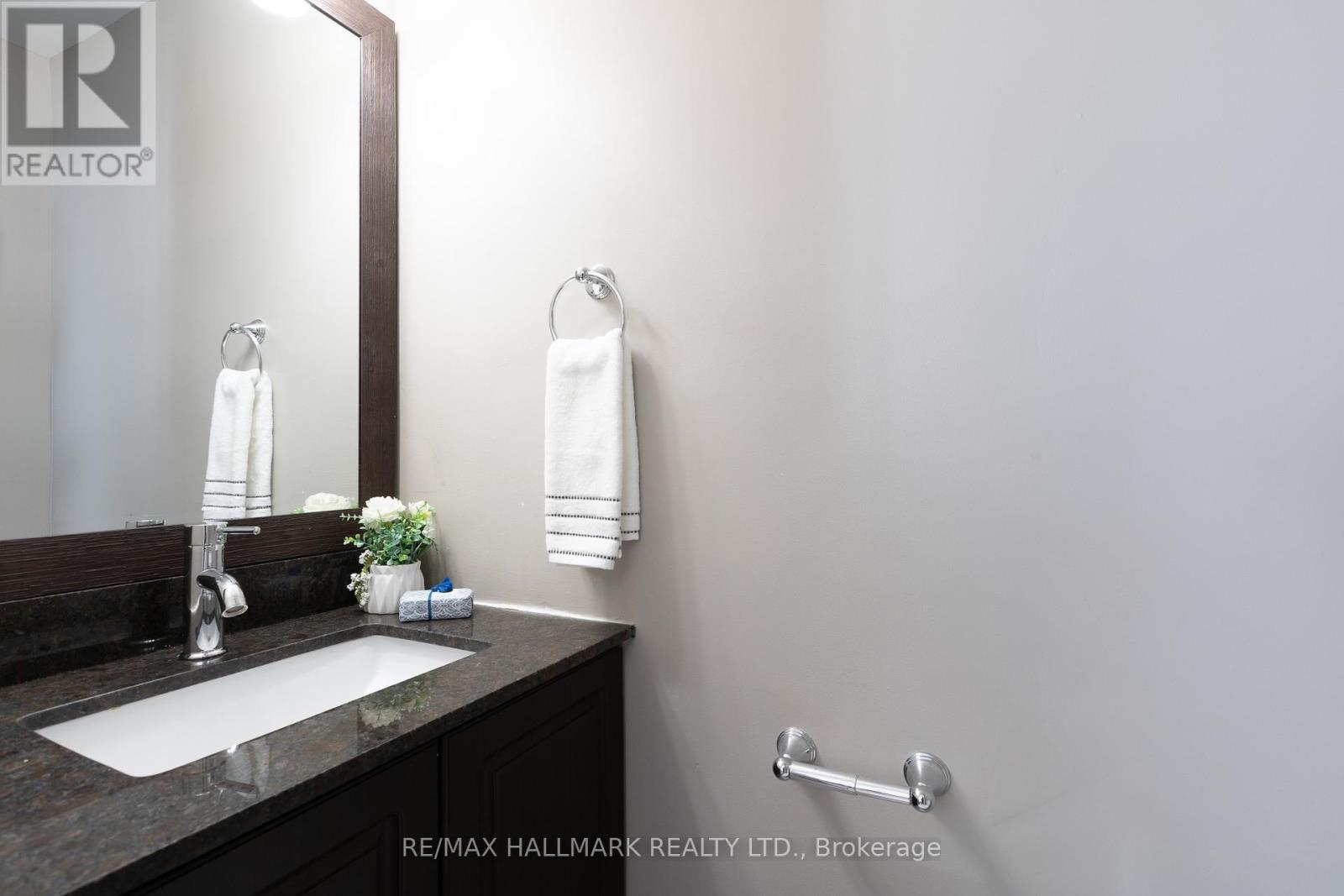 16 Marblehead Road, Toronto, Ontario  M9R 3B6 - Photo 22 - W12756268