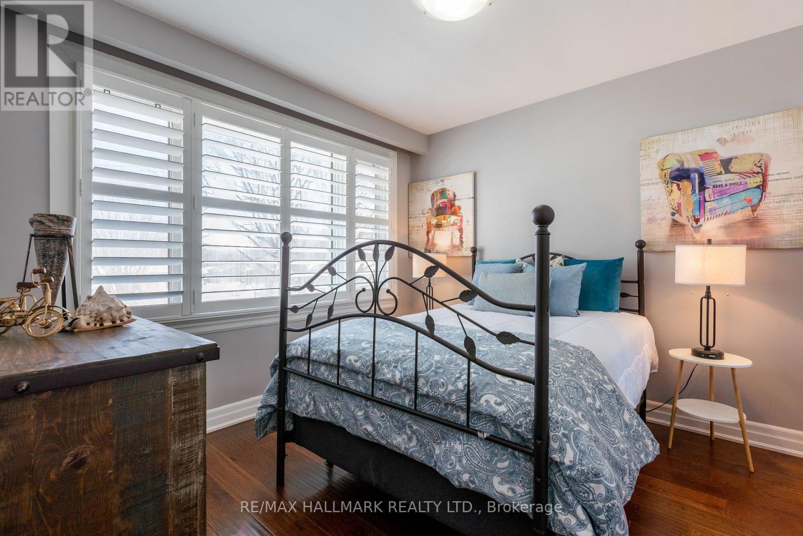 16 Marblehead Road, Toronto, Ontario  M9R 3B6 - Photo 23 - W12756268