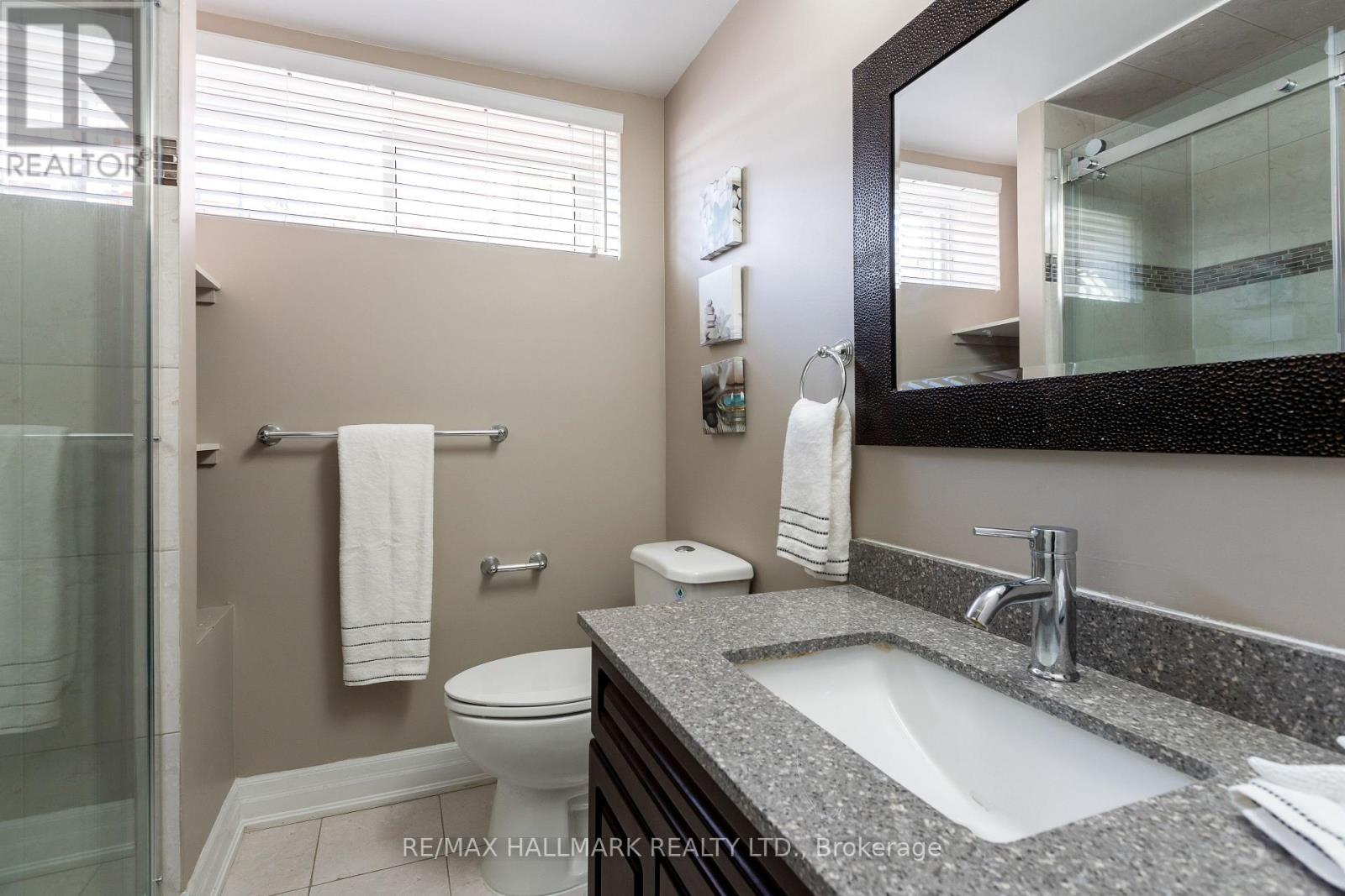 16 Marblehead Road, Toronto, Ontario  M9R 3B6 - Photo 31 - W12756268