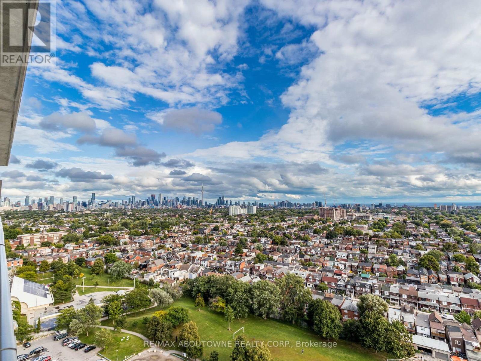 1912 - 10 Graphophone Grove, Toronto, Ontario  M6H 0E5 - Photo 30 - W12761272