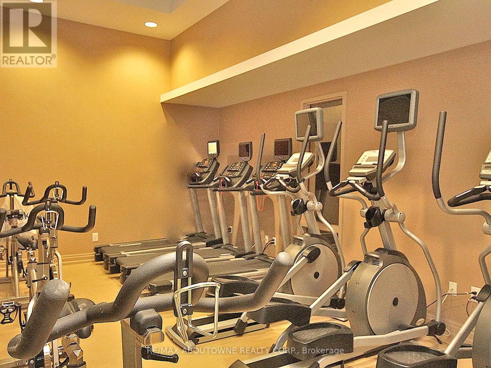 711 - 385 Prince Of Wales Drive, Mississauga (City Centre), Ontario  L5B 0C6 - Photo 45 - W12761296