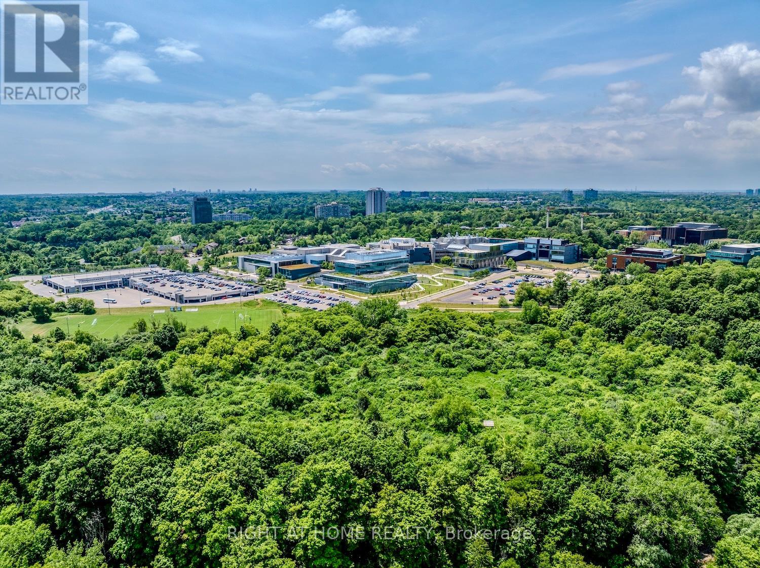 1456 Ballyclare Drive, Mississauga (Erindale), Ontario  L5C 1J5 - Photo 36 - W12761324