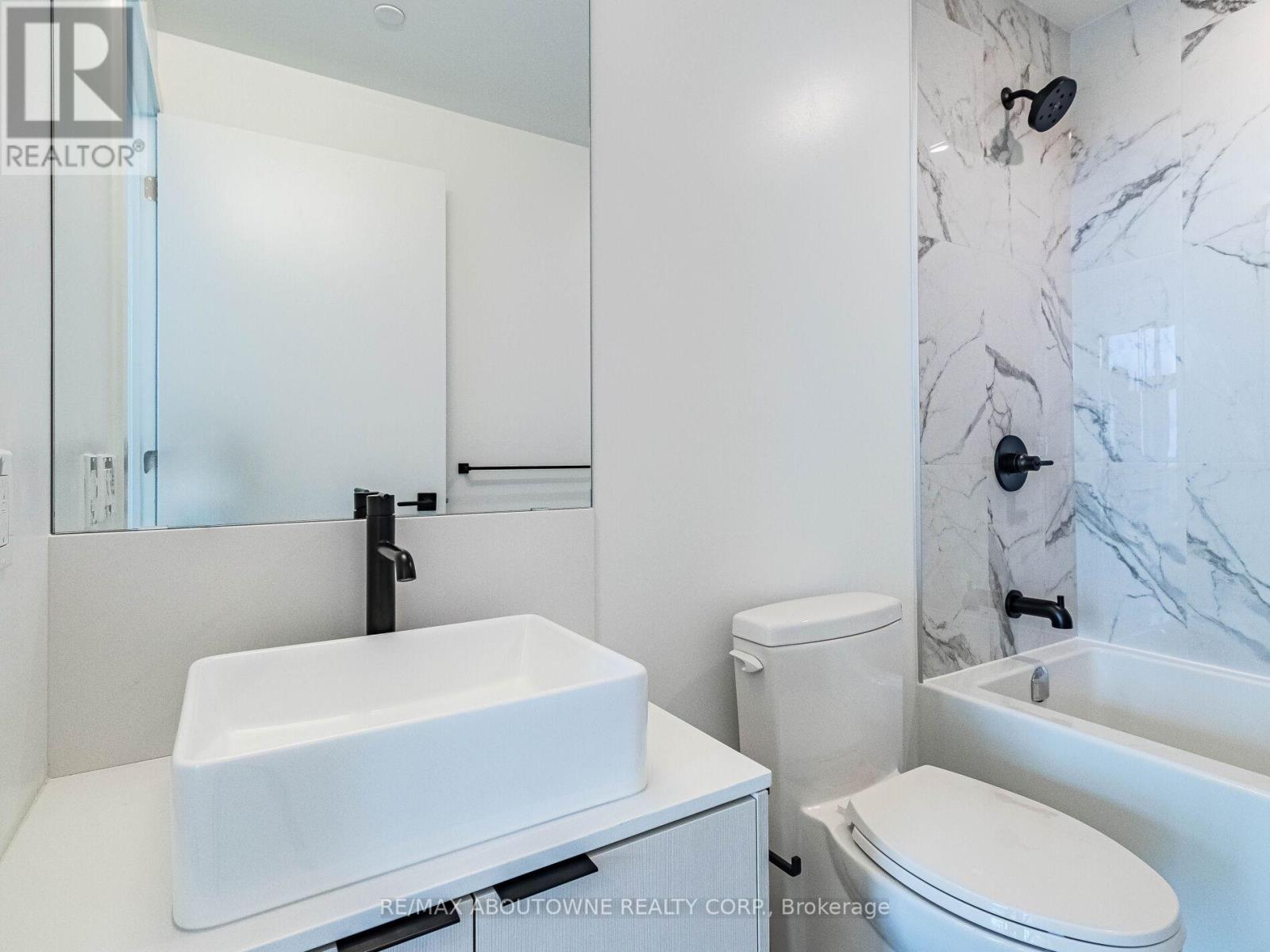 1912 - 10 Graphophone Grove, Toronto, Ontario  M6H 0E5 - Photo 18 - W12761272