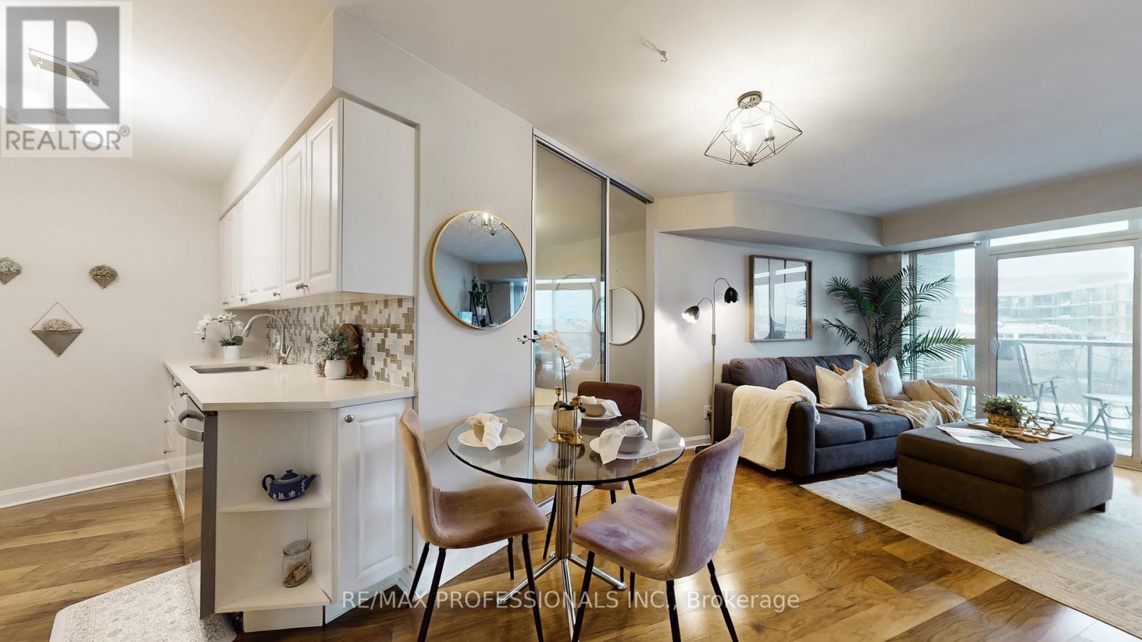 305 - 1 Michael Power Place, Toronto, Ontario  M9A 0A1 - Photo 15 - W12761046