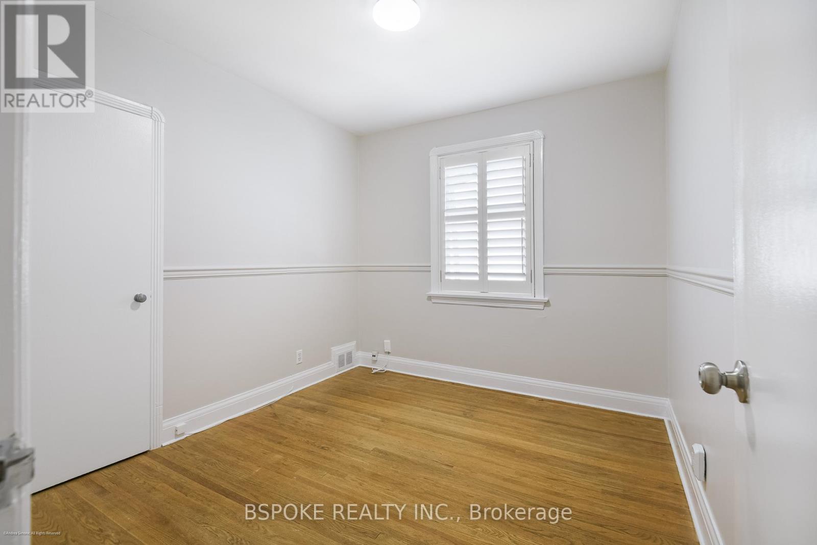 70 Jopling Avenue N, Toronto, Ontario  M9B 4G4 - Photo 12 - W12761258