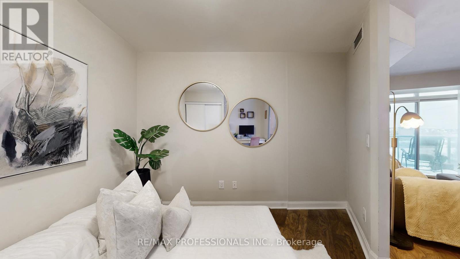 305 - 1 Michael Power Place, Toronto, Ontario  M9A 0A1 - Photo 23 - W12761046