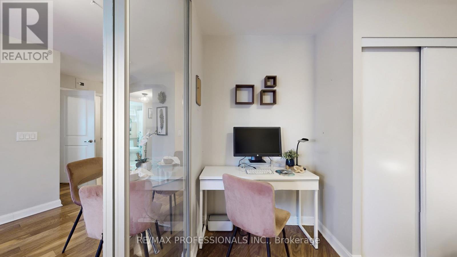 305 - 1 Michael Power Place, Toronto, Ontario  M9A 0A1 - Photo 24 - W12761046