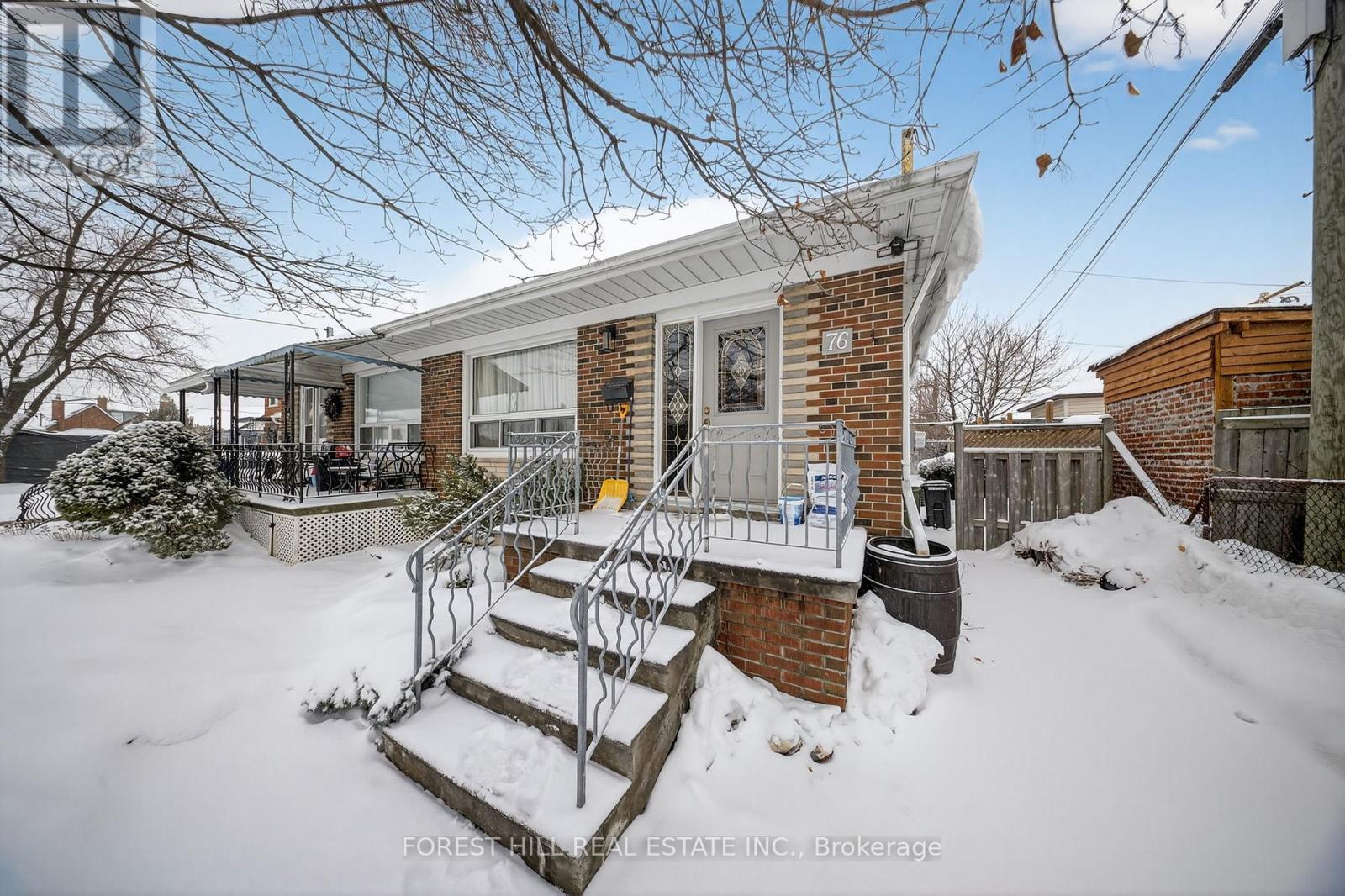 76 KANARICK CRESCENT, Toronto, Ontario