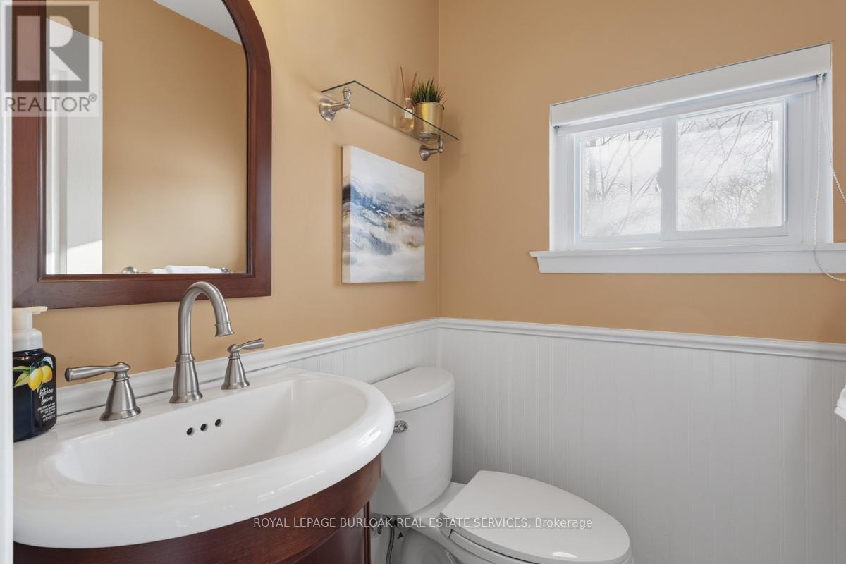 6 - 479 Woodview Road, Burlington, Ontario  L7N 2Z9 - Photo 12 - W12761458