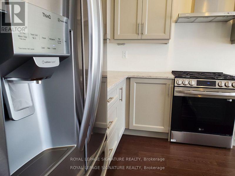 1458 Kovachik Boulevard, Milton (Mi Rural Milton), Ontario  L9E 1T6 - Photo 7 - W12761344