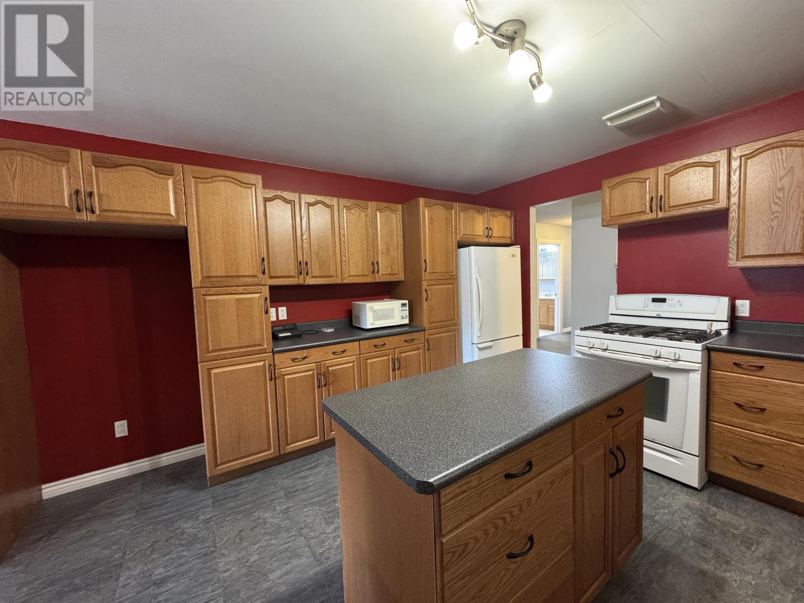 30 Aspendale Dr W, Marathon, Ontario  P0T 2E0 - Photo 10 - TB2600183