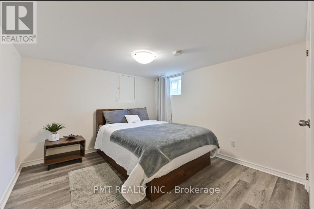 Bsmt - 406 Nairn Avenue, Toronto (Caledonia-Fairbank), Ontario  M6E 4J3 - Photo 8 - W12761404