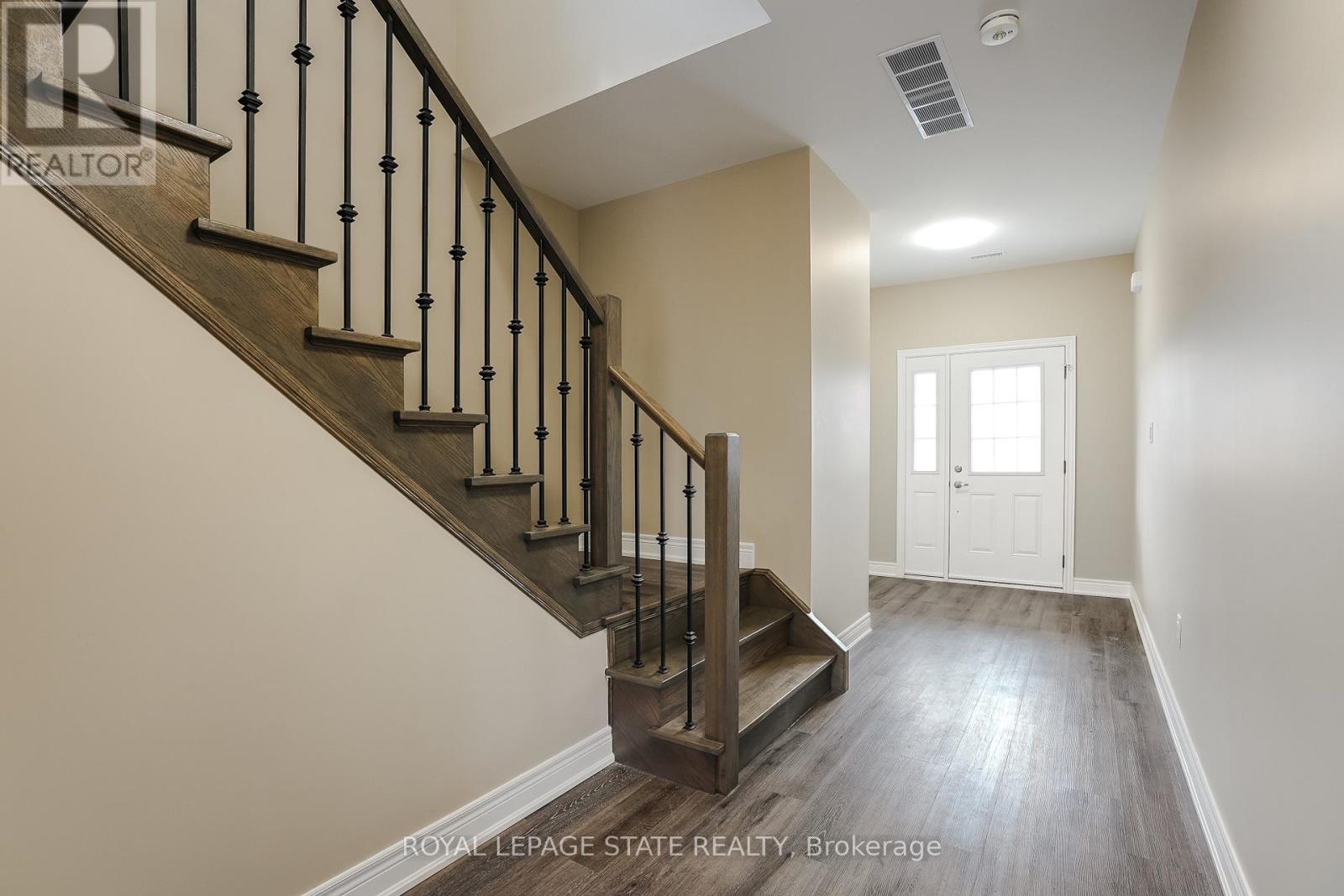 Upper - 177 Rykert Street, St. Catharines (Western Hill), Ontario  L2S 2B5 - Photo 5 - X12761256