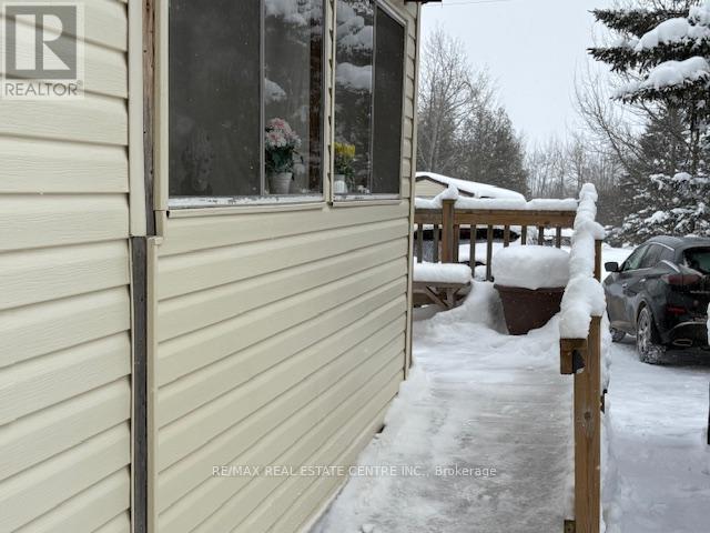 21 Maple Grove Village Road, Southgate, Ontario  N0C 1B0 - Photo 4 - X12761260