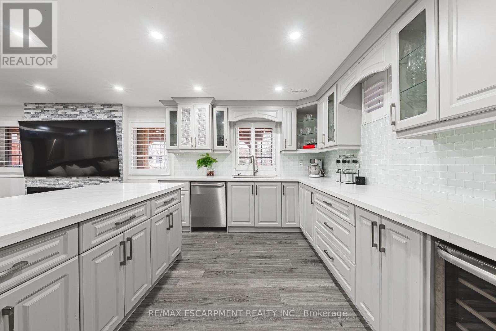 60 Golden Hawk Drive, Hamilton, Ontario  L8B 1W9 - Photo 28 - X12761346