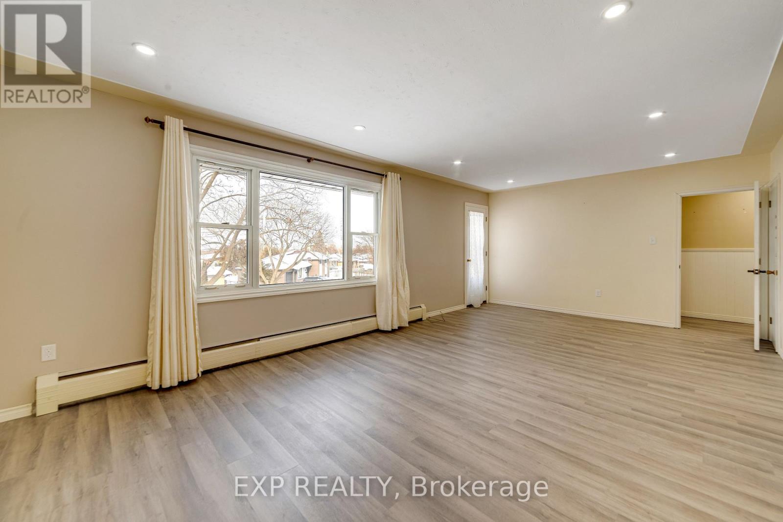 Upper Unit - 1023 Eagle Drive, London South, Ontario  N5Z 3H4 - Photo 5 - X12761240