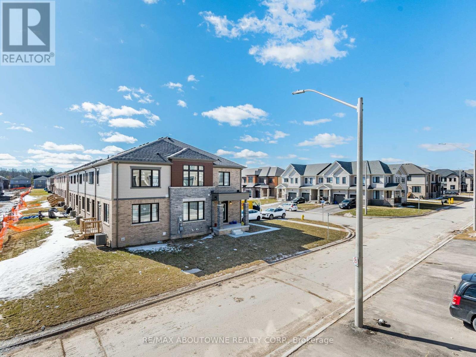 81 Melody Lane, Thorold (Hurricane/merrittville), Ontario  L3B 0L4 - Photo 35 - X12761294