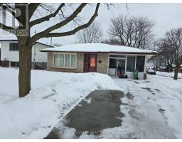 2 RIDEAU CRESCENT, Hamilton, Ontario
