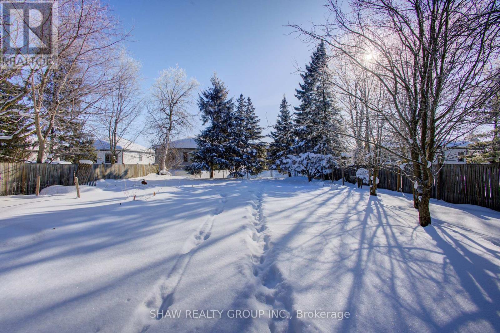 169 Main Street, North Perth, Ontario  N0G 1B0 - Photo 38 - X12761442