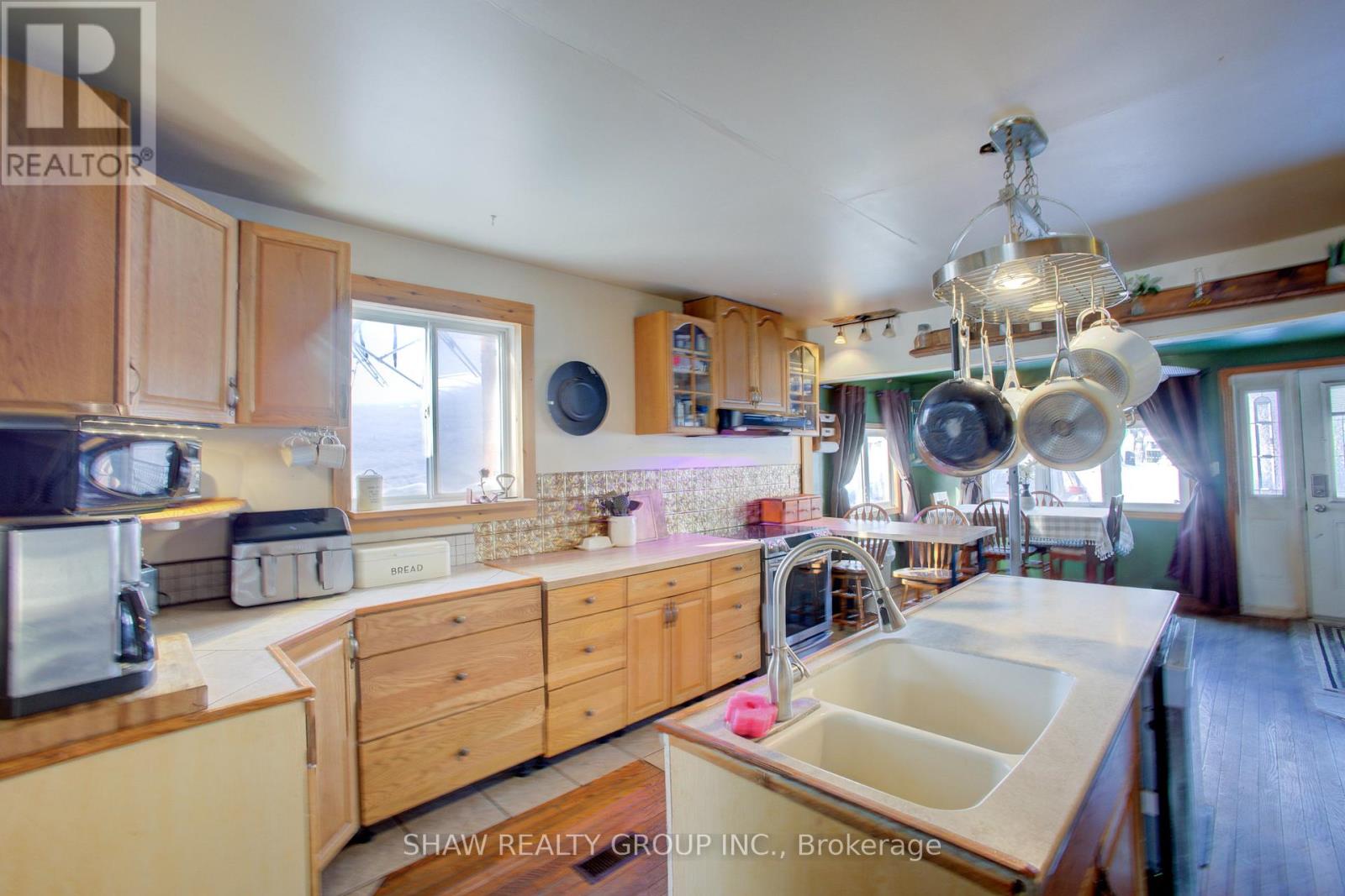 169 Main Street, North Perth, Ontario  N0G 1B0 - Photo 9 - X12761442