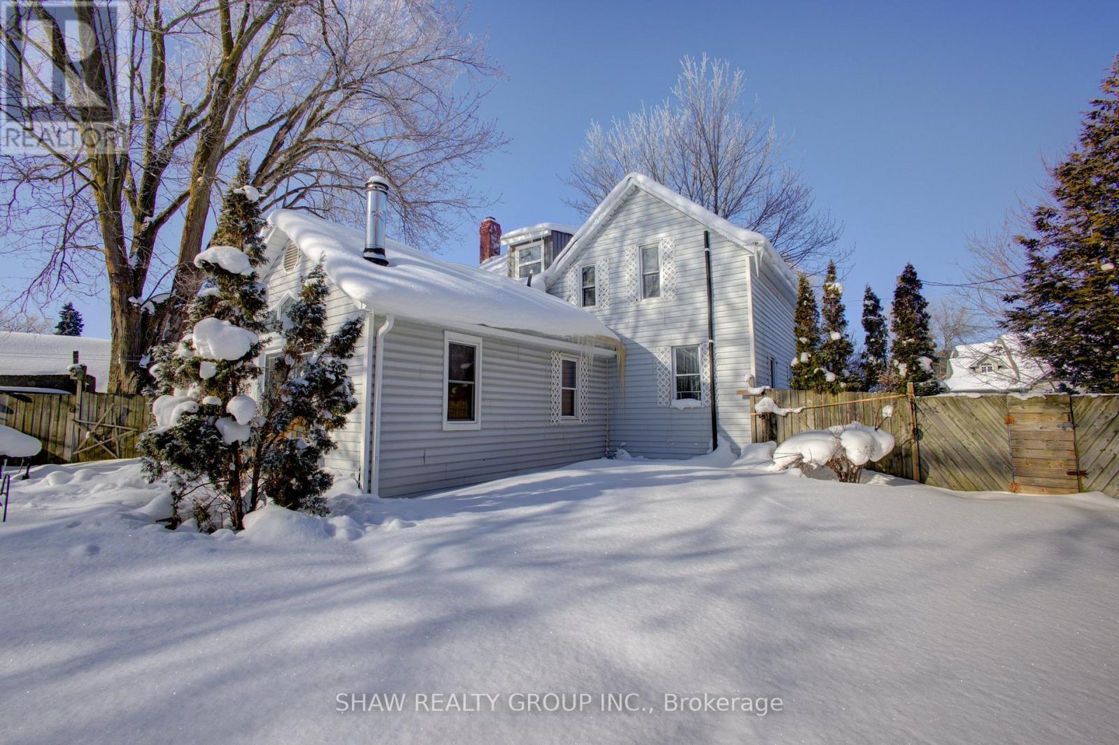 169 Main Street, North Perth, Ontario  N0G 1B0 - Photo 33 - X12761442