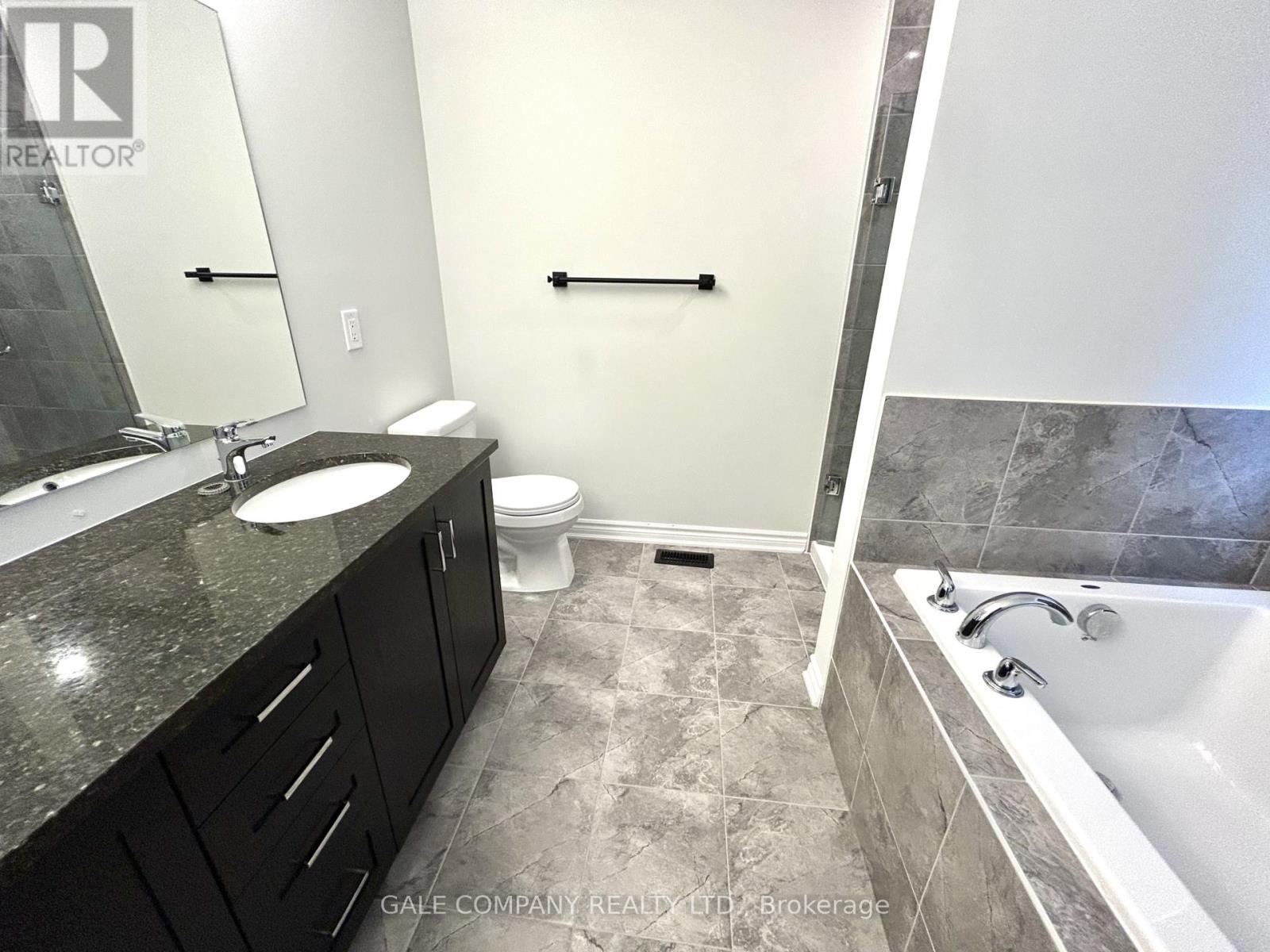 87 Mesa Drive, Ottawa, Ontario  K2J 6V9 - Photo 16 - X12767576