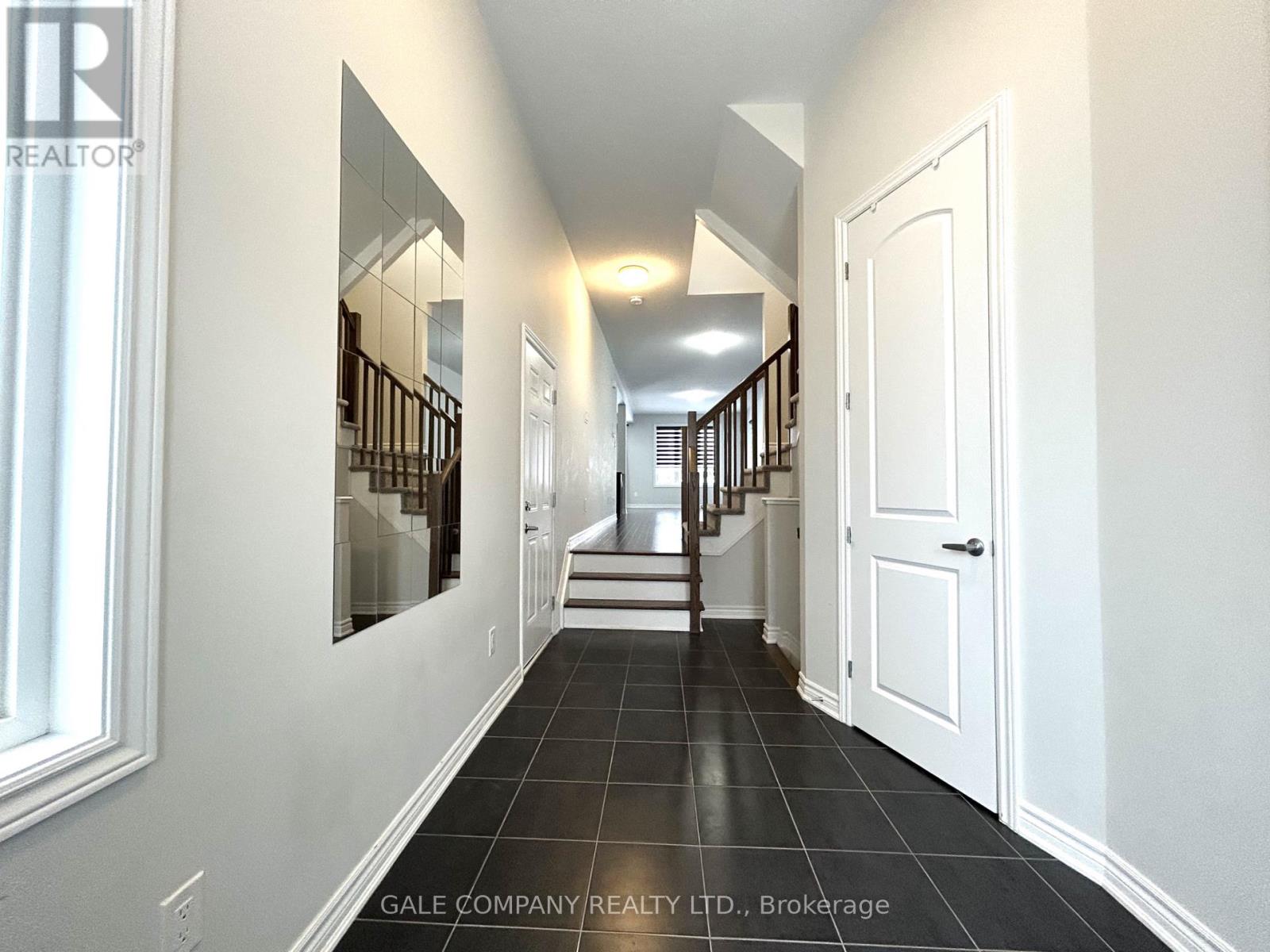 87 Mesa Drive, Ottawa, Ontario  K2J 6V9 - Photo 2 - X12767576