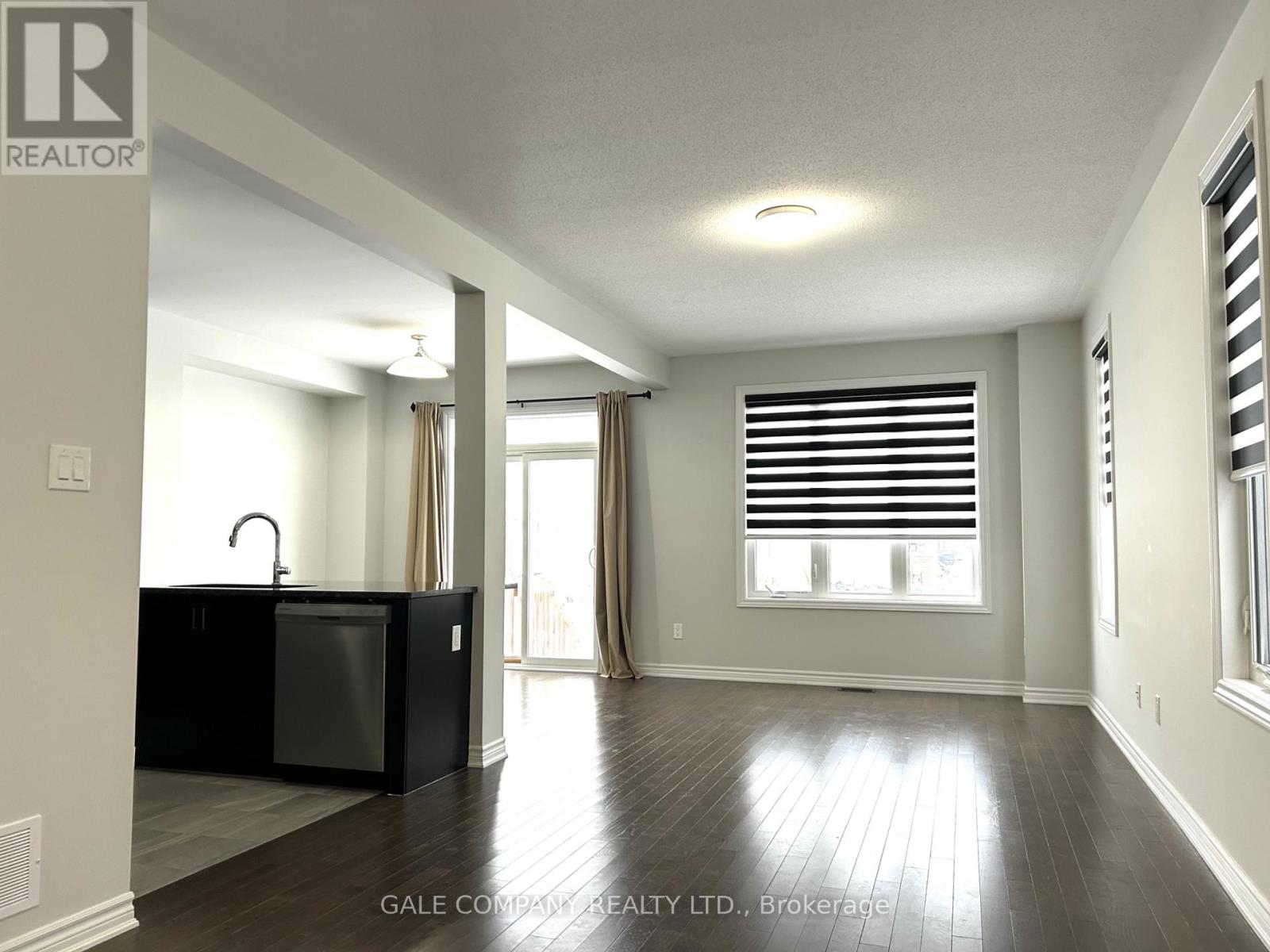 87 Mesa Drive, Ottawa, Ontario  K2J 6V9 - Photo 6 - X12767576