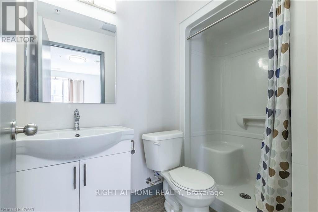 215 - 258b Sunview Street, Waterloo, Ontario  N2L 3V9 - Photo 8 - X12761464