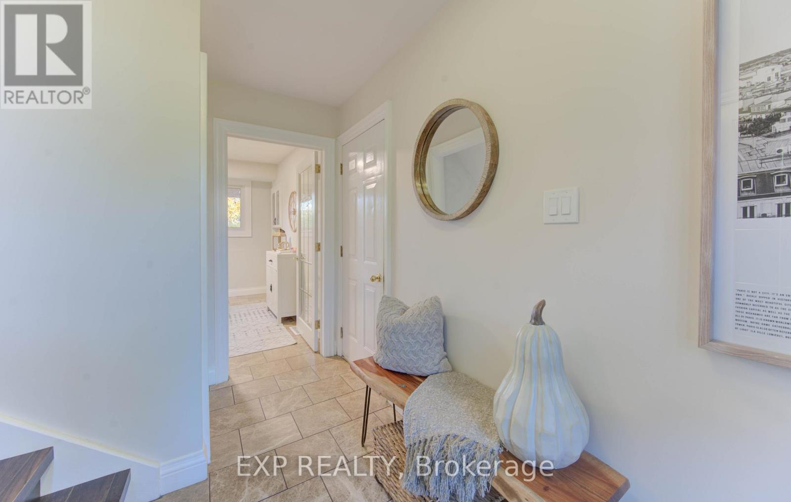 36 Blackfriars Place, Kitchener, Ontario  N2A 1M5 - Photo 5 - X12466989