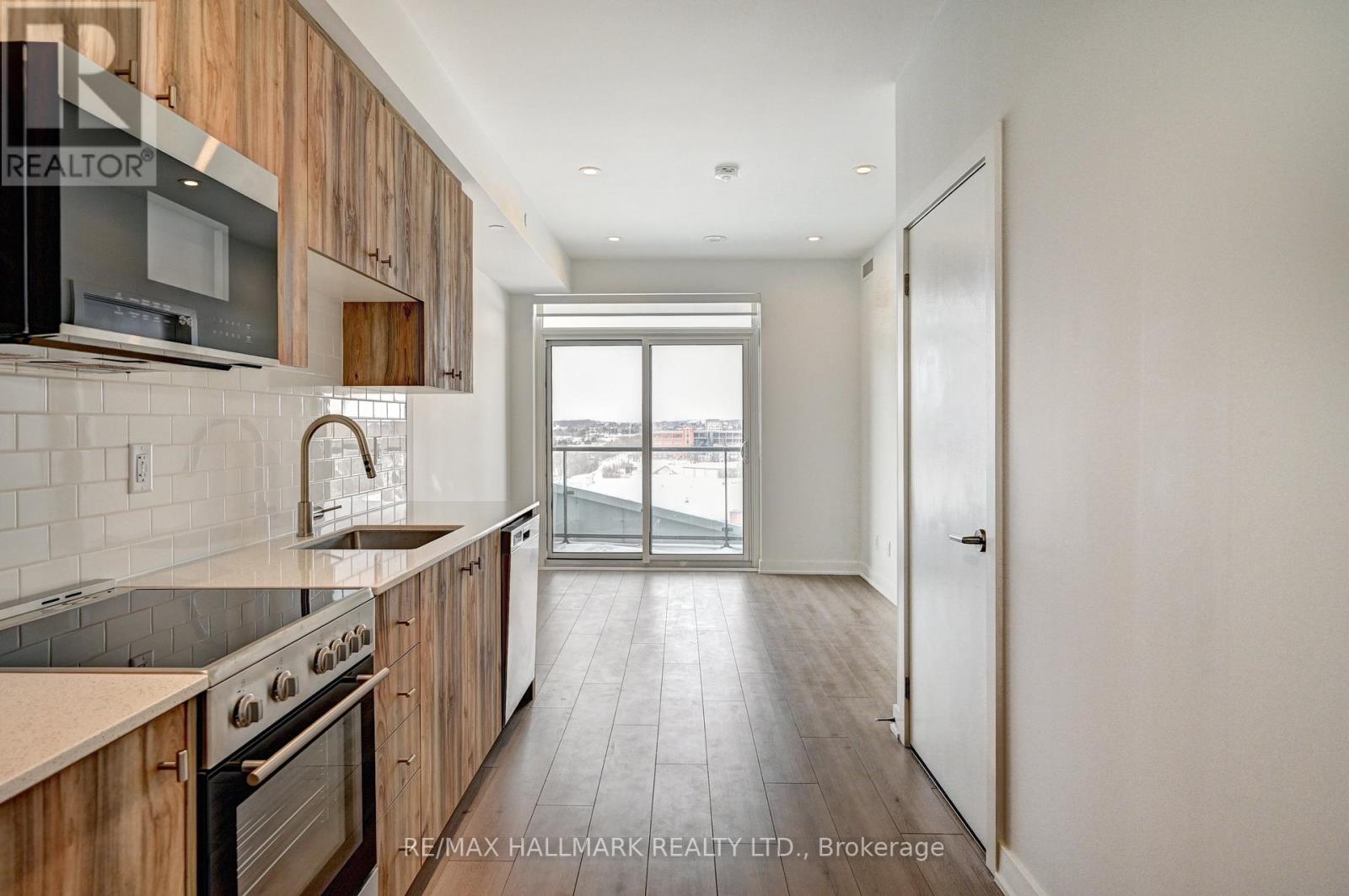 705 - 25 Wellington Street S, Kitchener, Ontario  N2G 0G5 - Photo 11 - X12747250