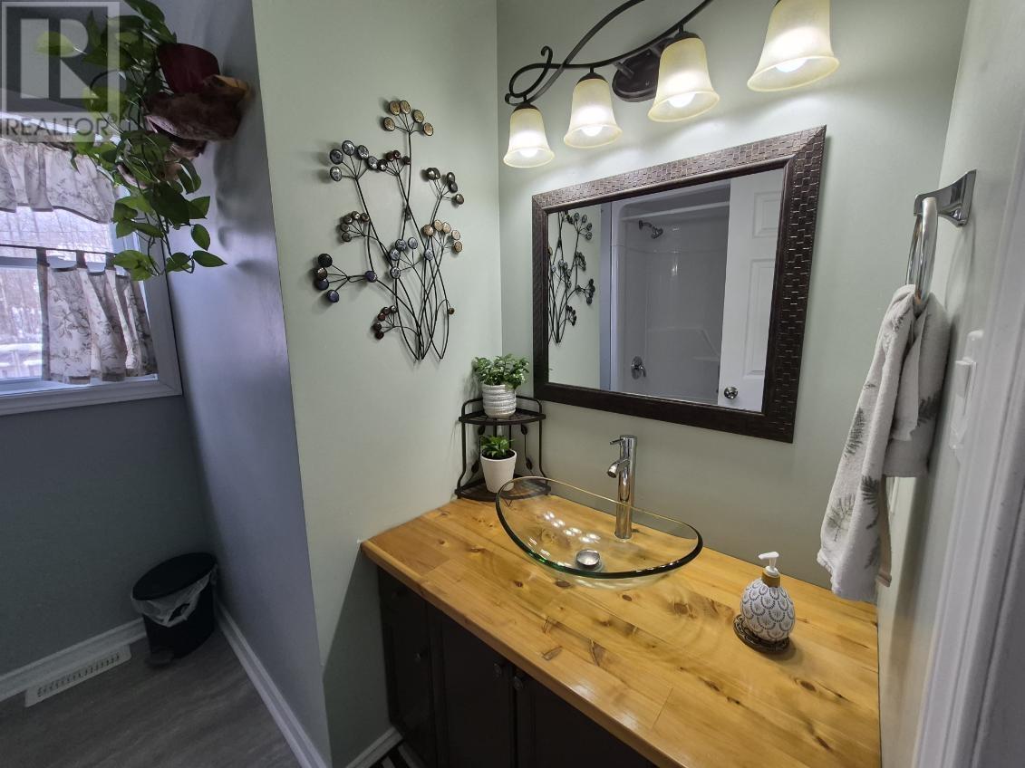 13 Moose Drive, Manitouwadge, Ontario  P0T 2C0 - Photo 20 - TB2600188