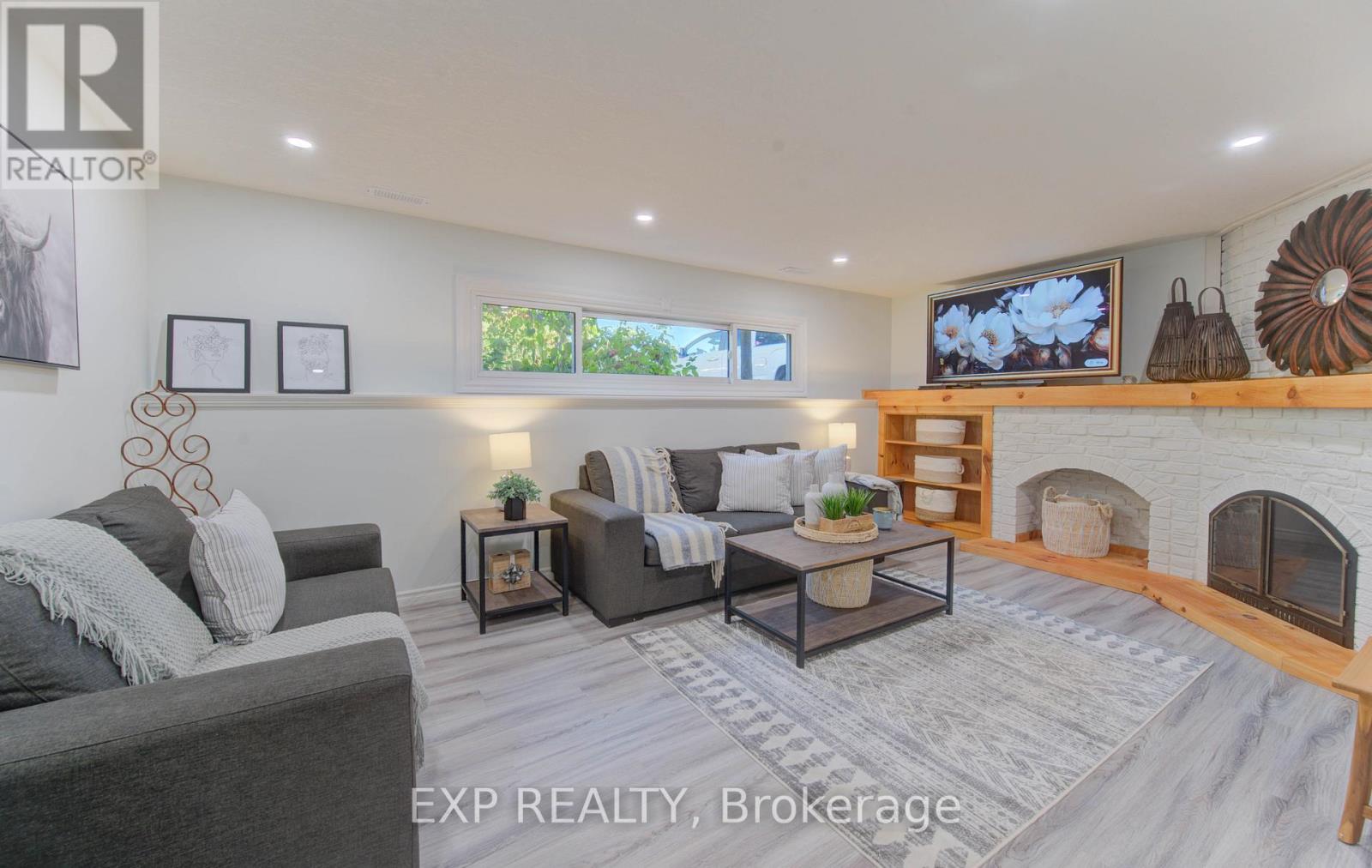 36 Blackfriars Place, Kitchener, Ontario  N2A 1M5 - Photo 32 - X12466989