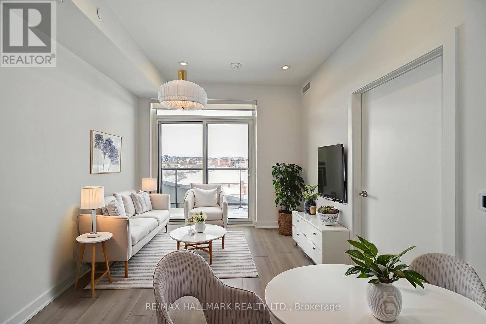 705 - 25 Wellington Street S, Kitchener, Ontario  N2G 0G5 - Photo 8 - X12747250