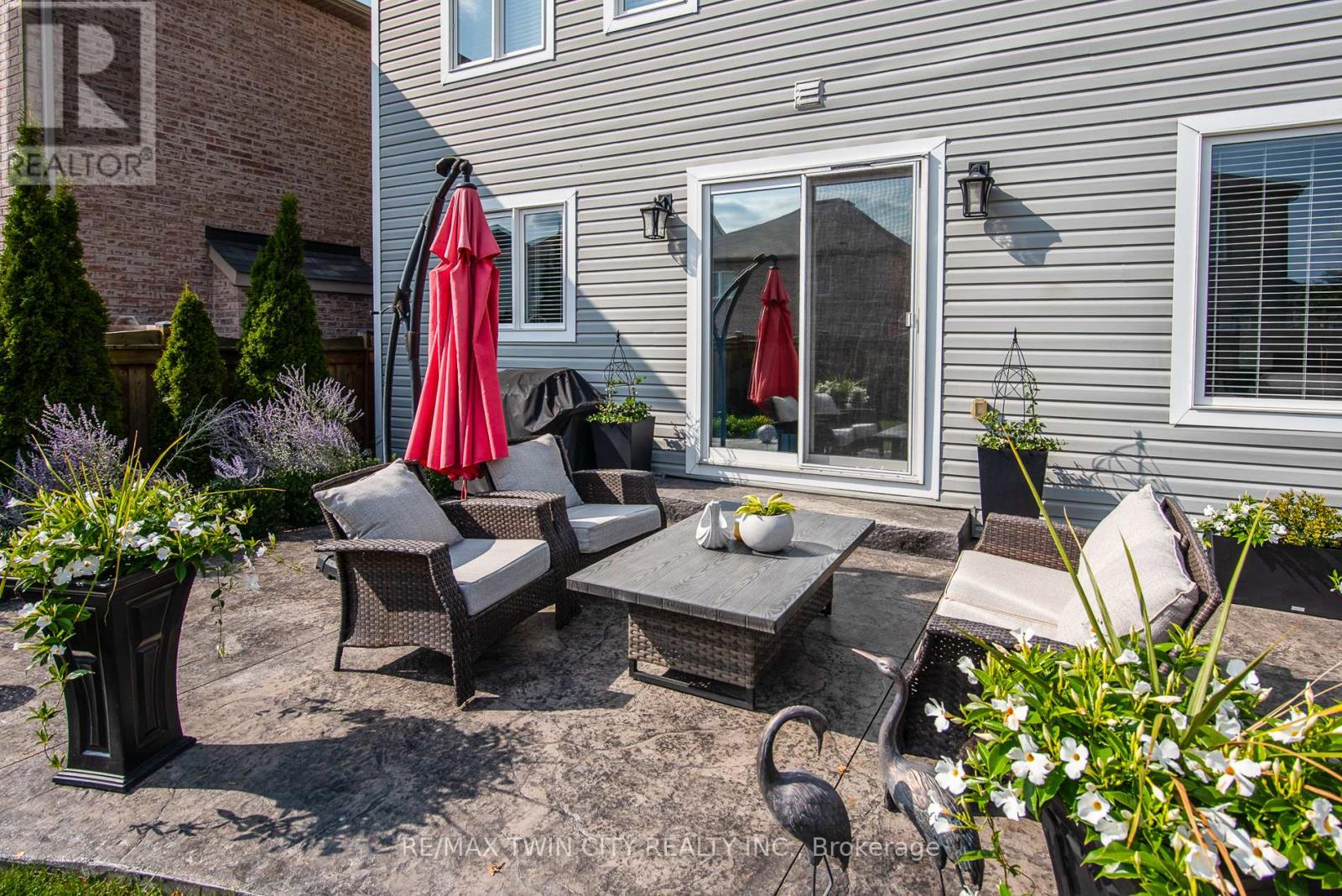 232 Shady Glen Crescent, Kitchener, Ontario  N2R 1P6 - Photo 7 - X12761558