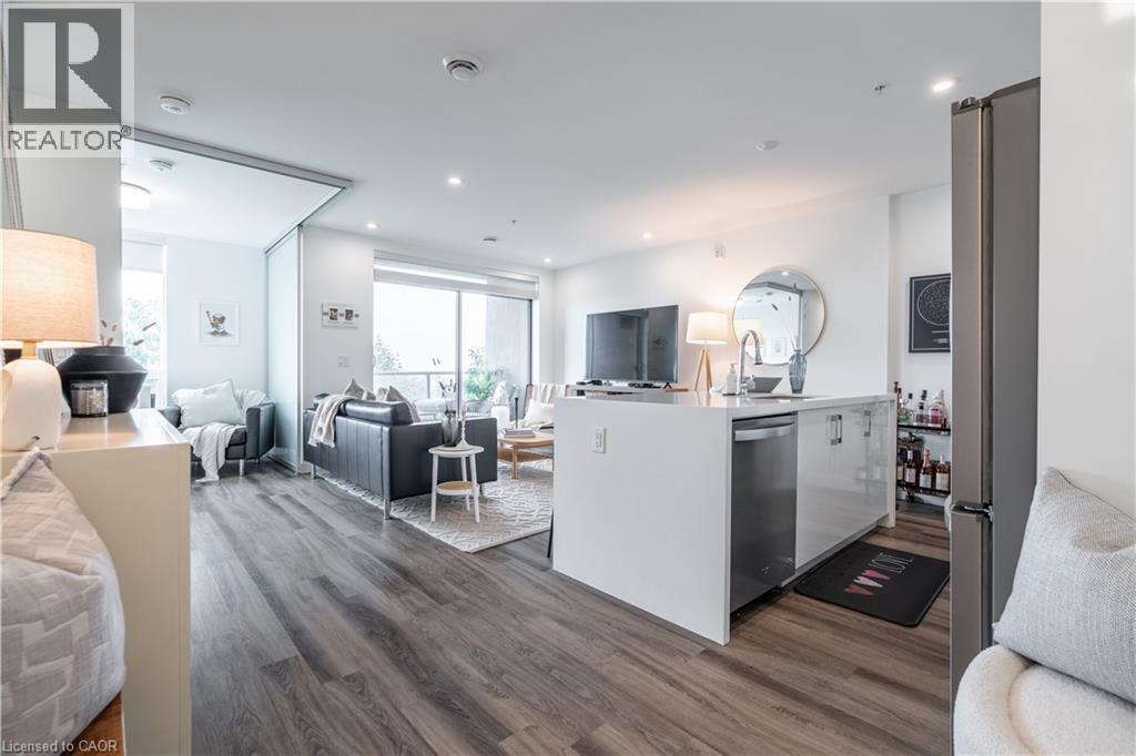 455 Charlton Avenue E Unit# 306, Hamilton, Ontario  L8N 0B2 - Photo 4 - 40801437