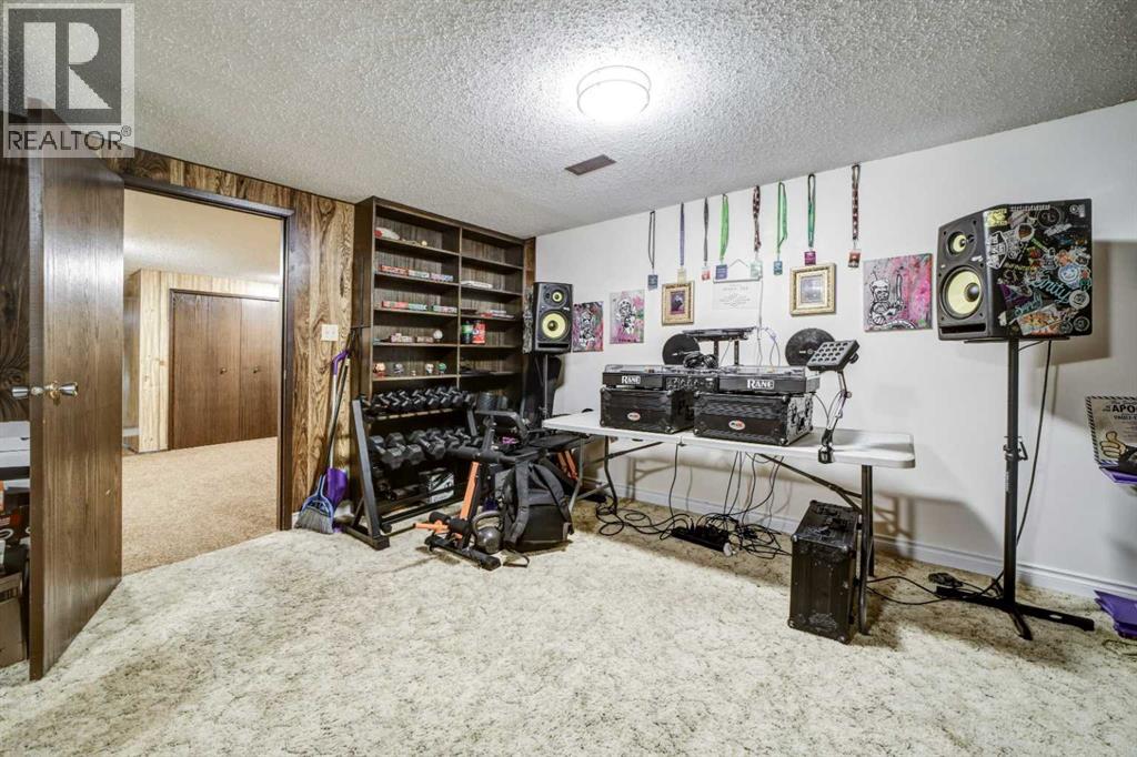 2429 211 Street, Bellevue, Alberta  T0K 0C0 - Photo 44 - A2277787