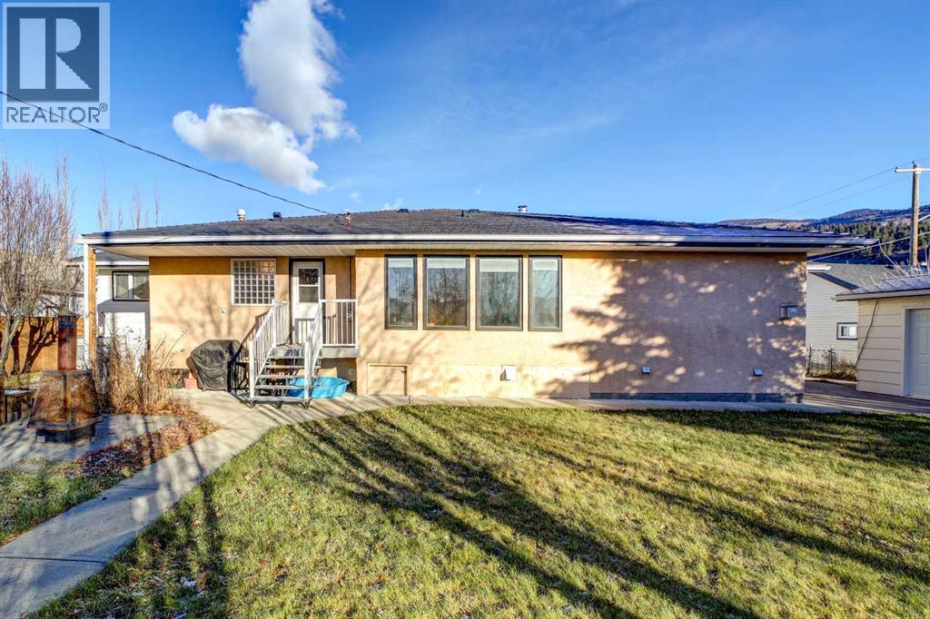 2429 211 Street, Bellevue, Alberta  T0K 0C0 - Photo 9 - A2277787