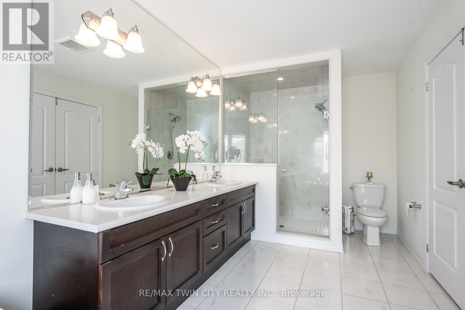 232 Shady Glen Crescent, Kitchener, Ontario  N2R 1P6 - Photo 39 - X12761558