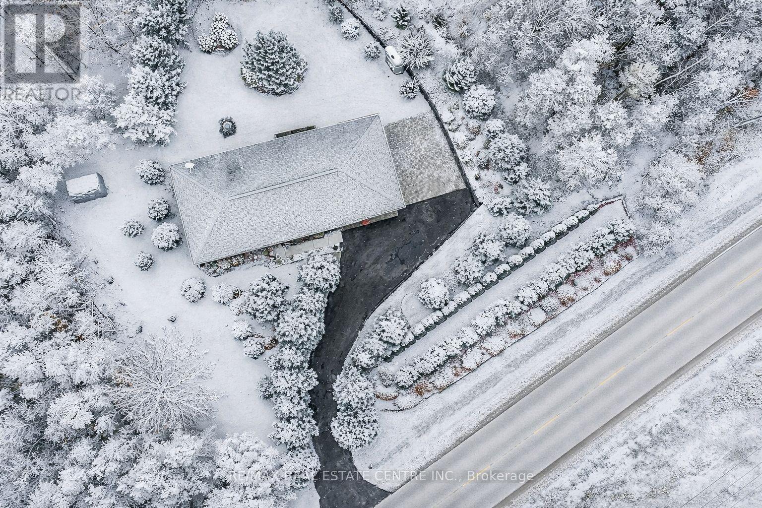 122769 Grey 9 Road, West Grey, Ontario  N0G 1C0 - Photo 4 - X12761088