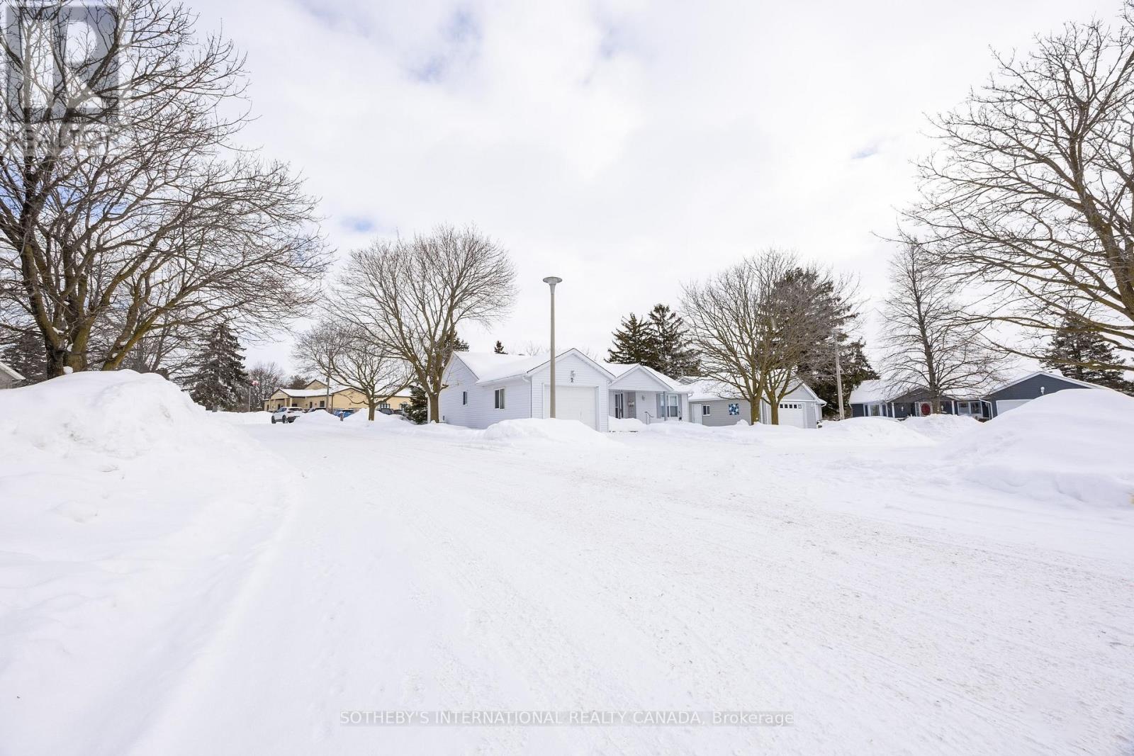 2 Riverview Place, Wilmot, Ontario  N3A 2E8 - Photo 6 - X12761638