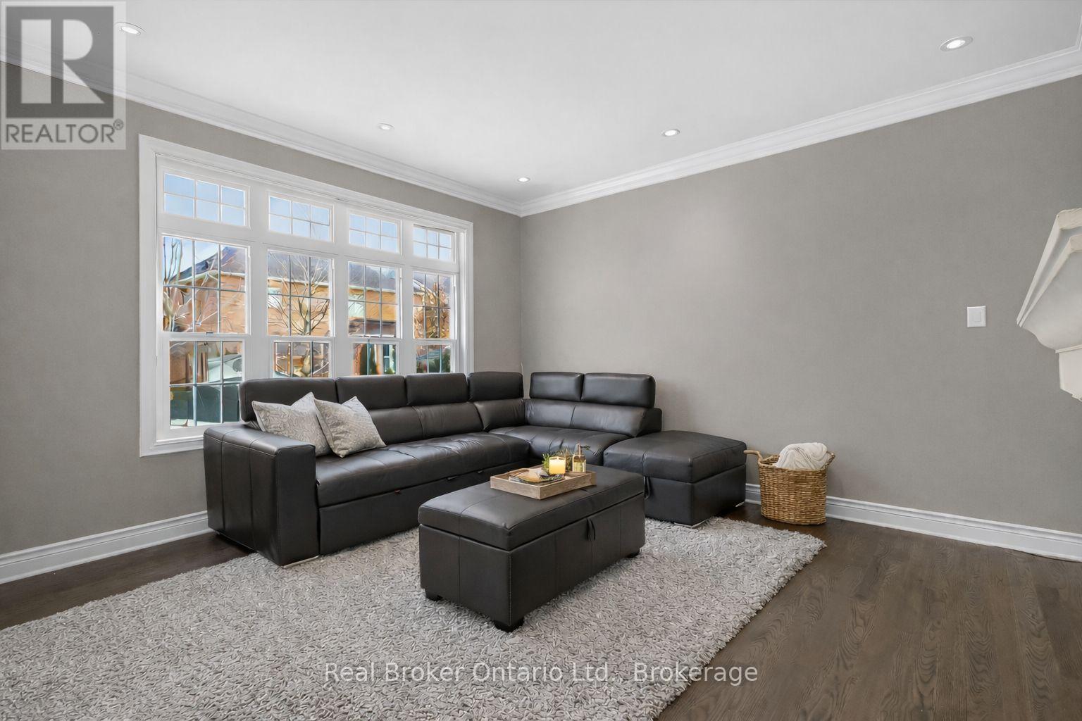 43 Mccandless Court, Caledon (Caledon East), Ontario  L7C 3R6 - Photo 19 - W12706260