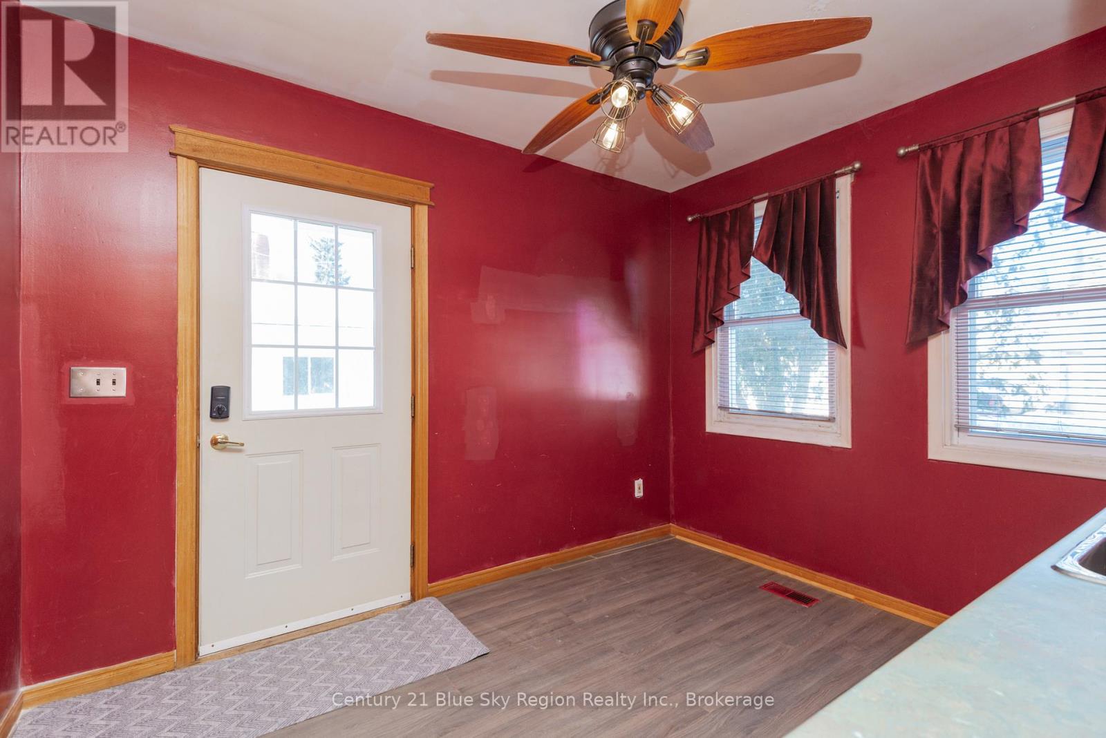 503 First Avenue E, North Bay, Ontario  P1B 1K5 - Photo 26 - X12761052