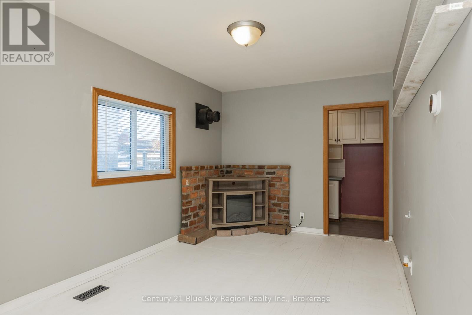 503 First Avenue E, North Bay, Ontario  P1B 1K5 - Photo 22 - X12761052