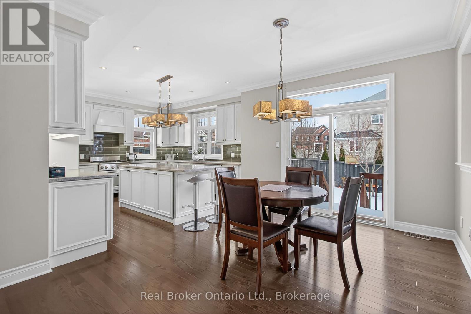 43 Mccandless Court, Caledon (Caledon East), Ontario  L7C 3R6 - Photo 16 - W12706260