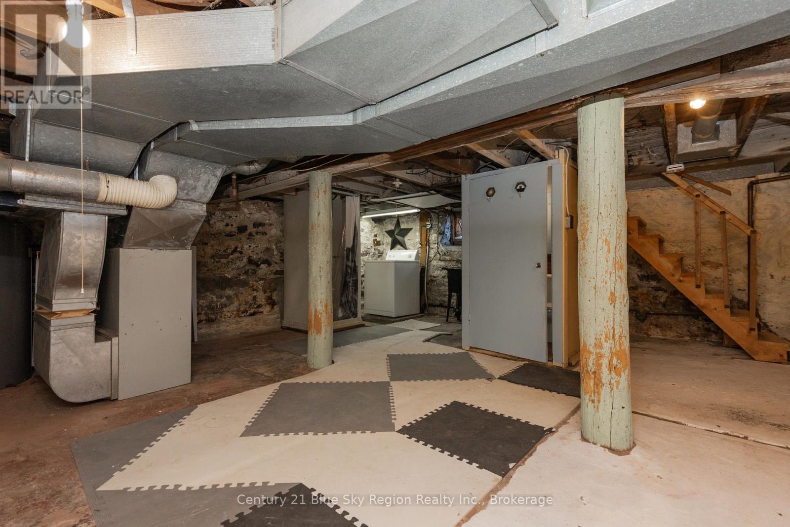 503 First Avenue E, North Bay, Ontario  P1B 1K5 - Photo 48 - X12761052